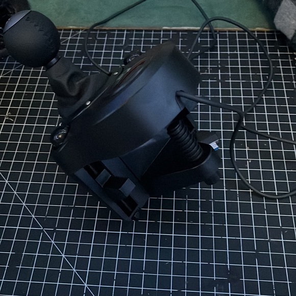Unused manual shifter for gaming consoles - Picture 2 of 3